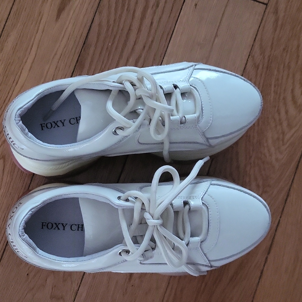 Foxy chic cream mega platforms size 6 - Picture 3 of 6